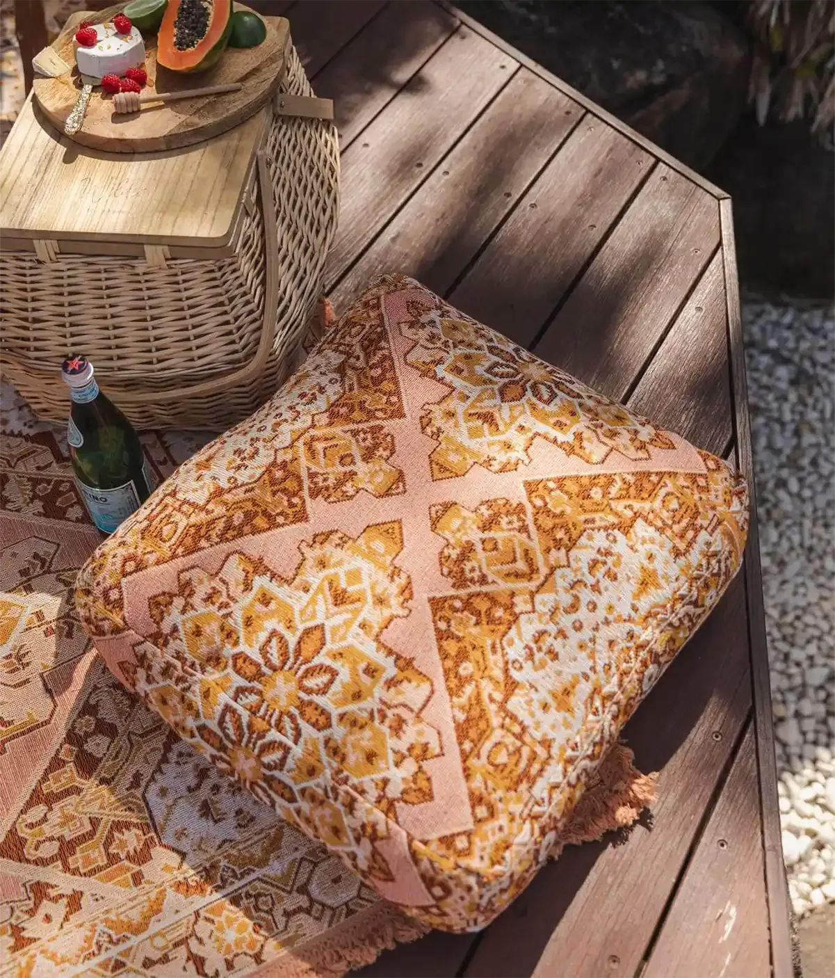 2 x Sonder Cushion