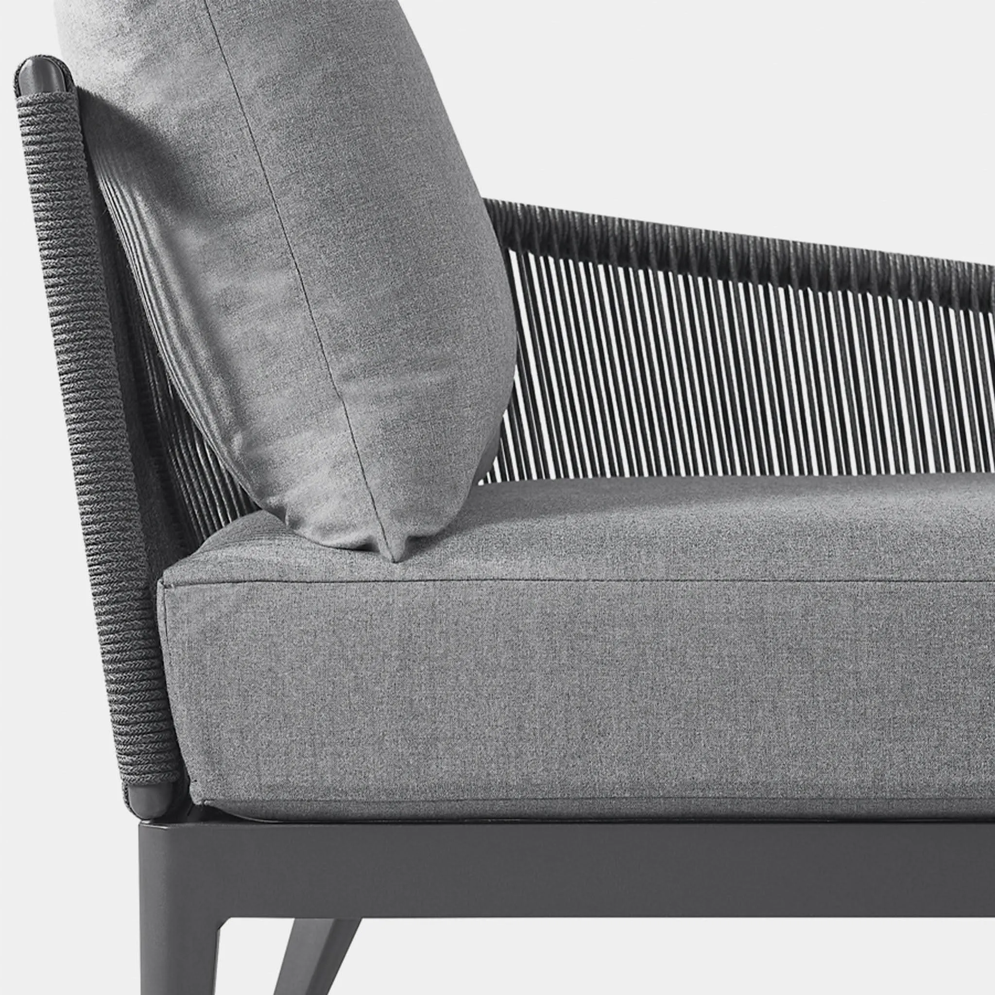 Hamilton Chaise Right