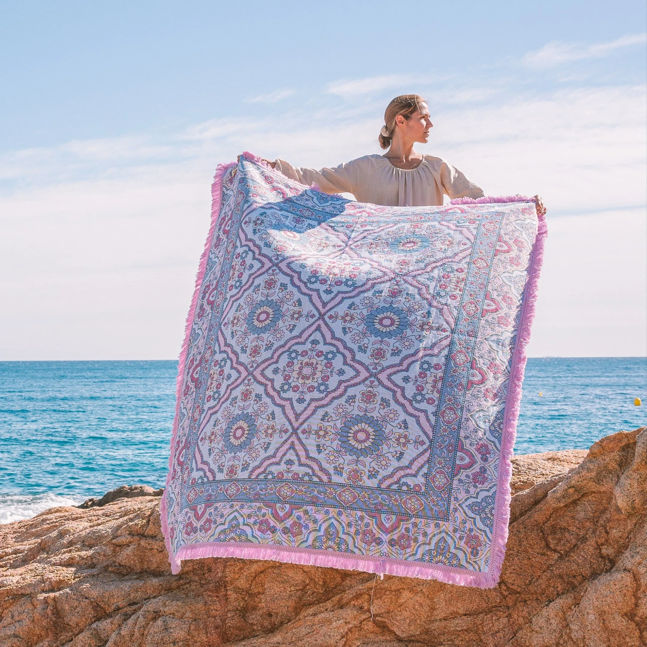 Mila Woven Picnic Rug XL