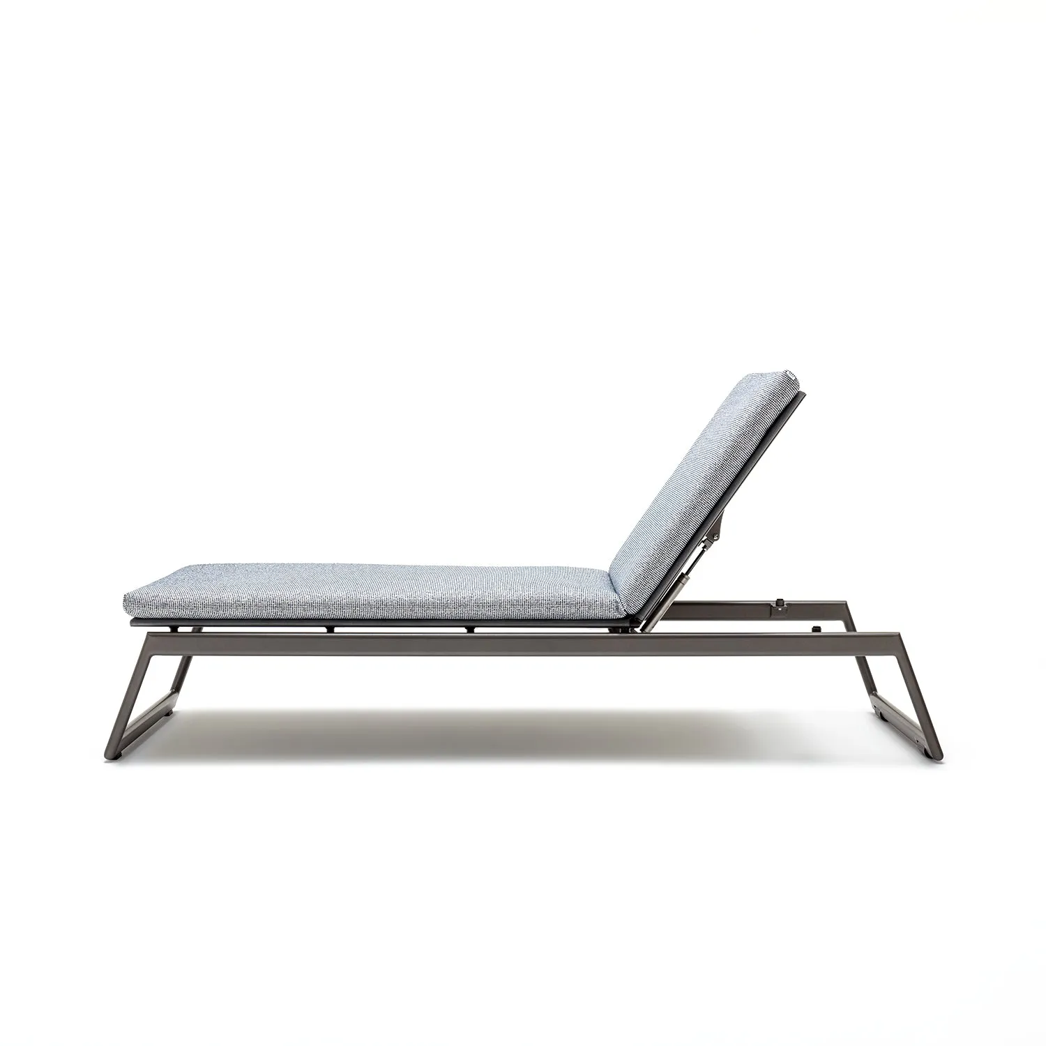 rolf benz | yoko outdoor sun lounger | anthracite