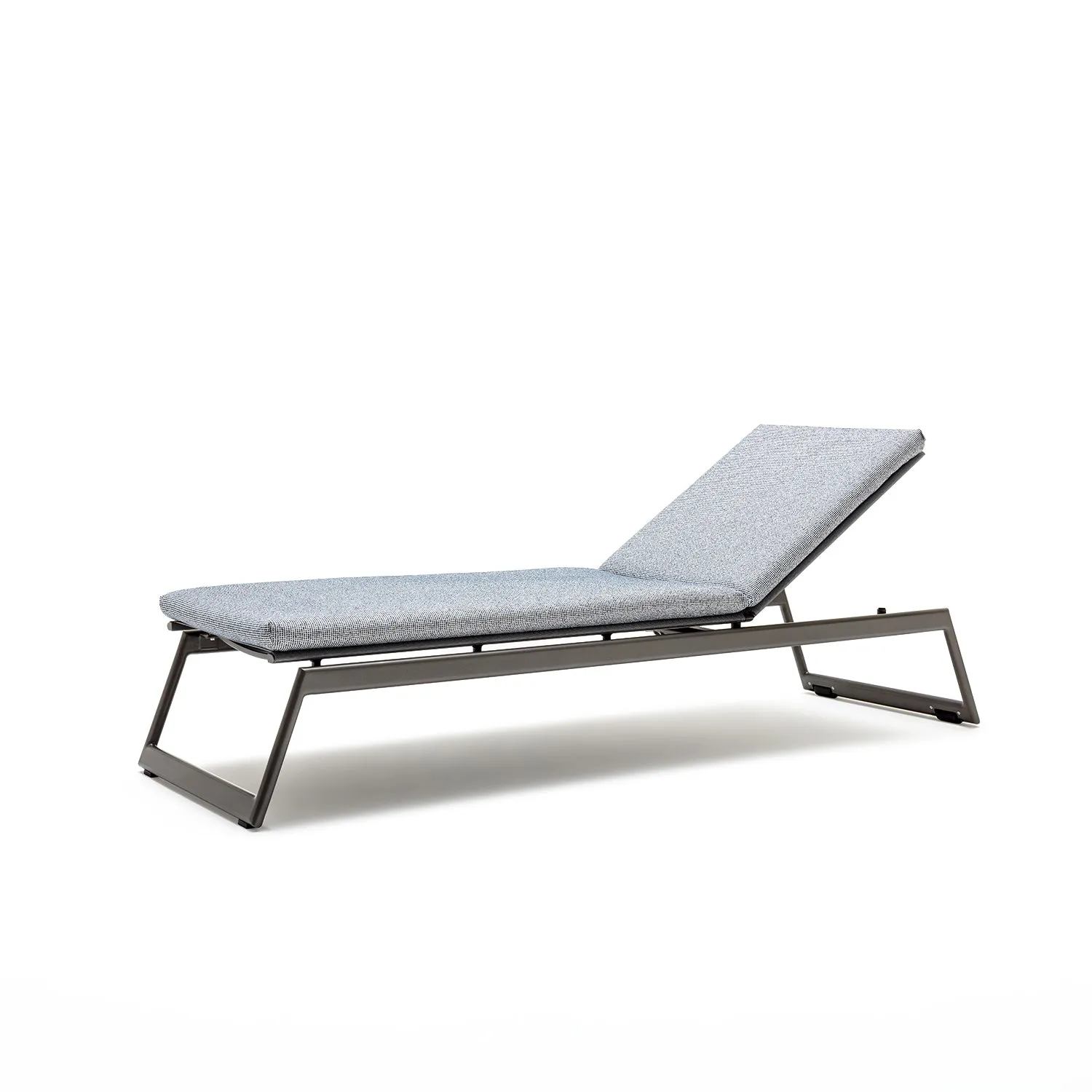 rolf benz | yoko outdoor sun lounger | anthracite